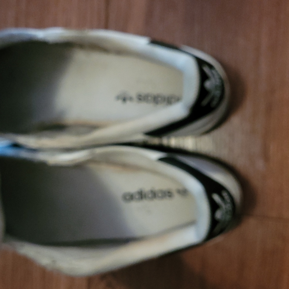 👟 👟 Sneakers - Picture 3 of 7